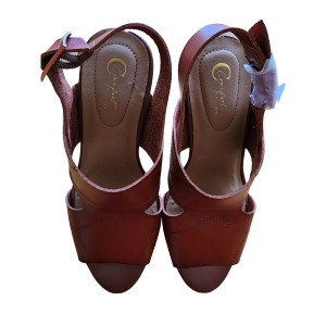 Chunky heel platform sandal size 8